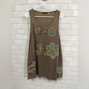 Olive Green Tank Top with mixed media Floral Details boho size L #3040